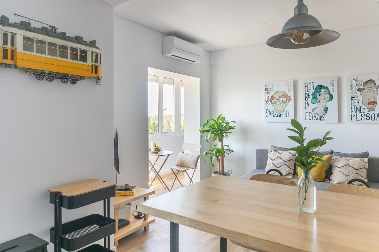 Spacious Apt Campo D'Ourique With Ac Lisboa Eksteriør bilde