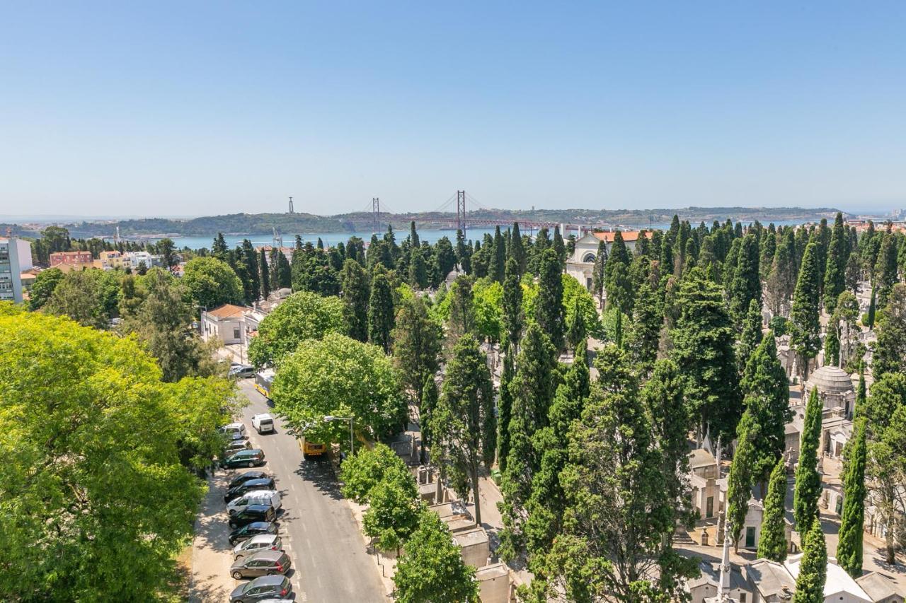 Spacious Apt Campo D'Ourique With Ac Lisboa Eksteriør bilde